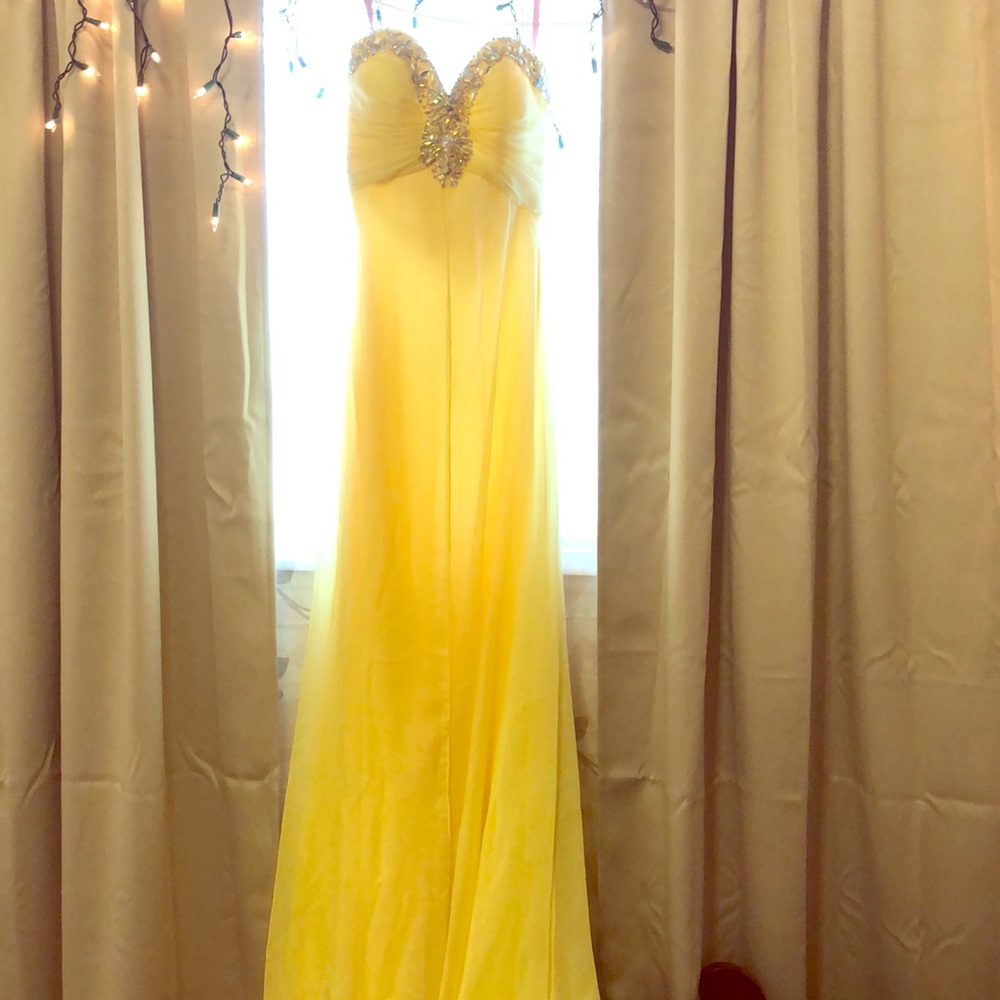 Maxi prom dress